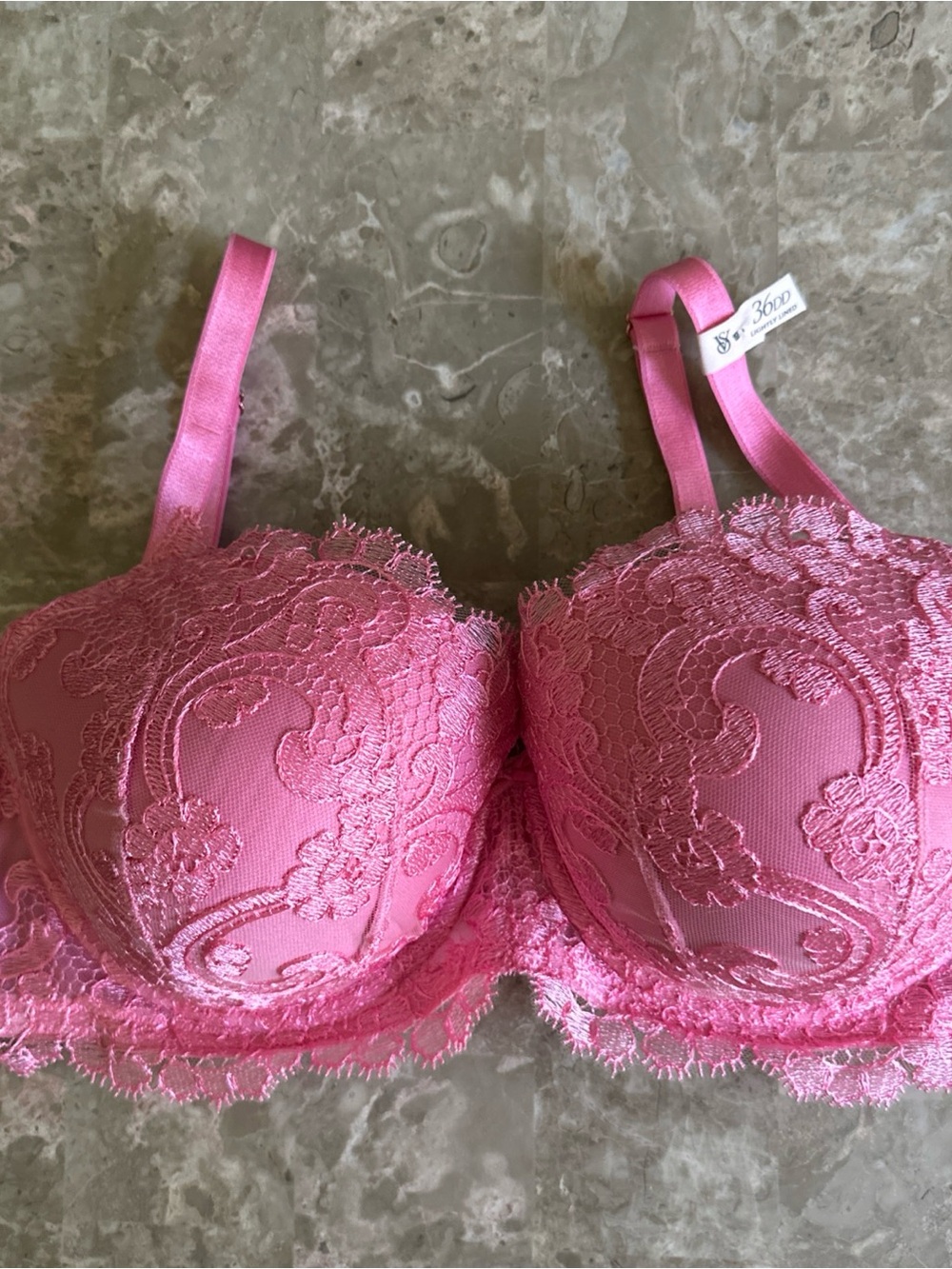 Victoria’s Secret Dream Angels Bra Lined Demi Underwire 36 DD Slightly Lined